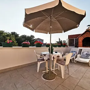https://da-vinko-beach-apartments.splithotels.org